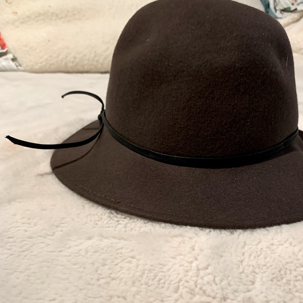 Italian wool purple hat